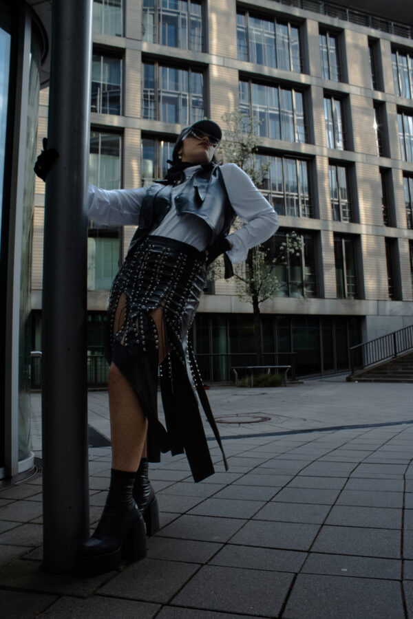 Eyelets Skirt- Despertar - Image 4